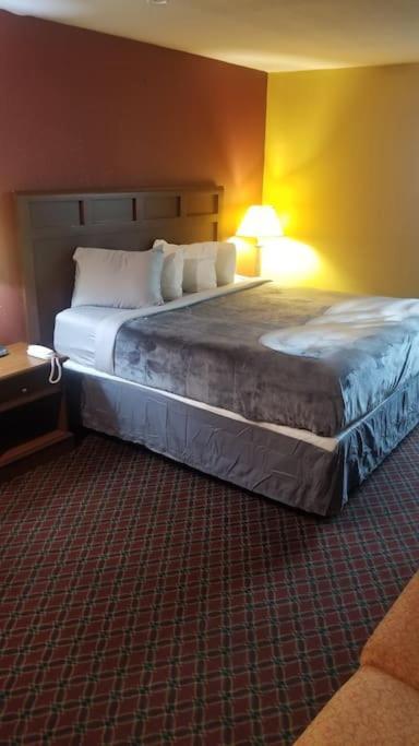Hotel 2 Queen Beds Hotel Room 212 Booking Stillwater Extérieur photo